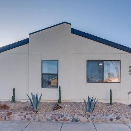 New! Modern • Family Friendly • The Desert Nest Sierra Vista Luaran gambar