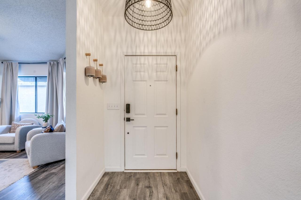 New! Modern • Family Friendly • The Desert Nest Sierra Vista Luaran gambar